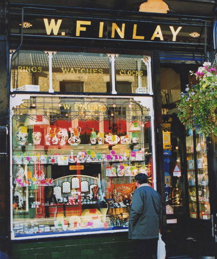 <h2>FINLAY THE JEWELERS, NEWGATE STREET</h2><p class='caption'>Copyright Fiona Stack</p>